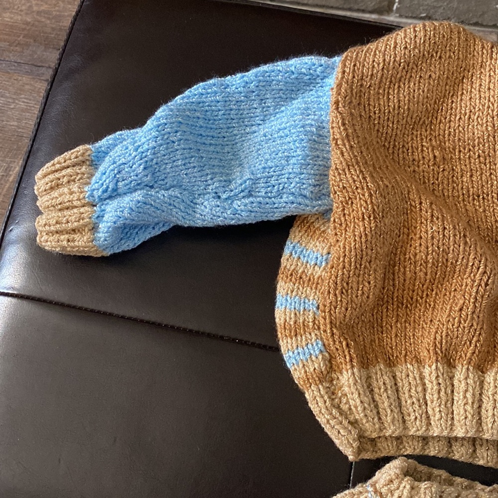 Hand made - Picture 2 of 3